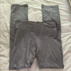 Victoria’s Secret Gray Athletic Flared Leggings with Stretchy Fabric